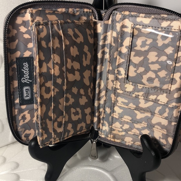 Lug Rodeo Wallet - Picture 3 of 5